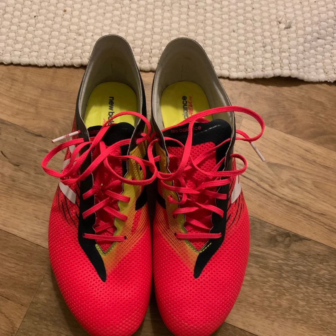 Fotbollsskor 42 - 90