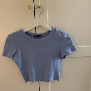 Kort topp - Kort topp i jättebra skick 