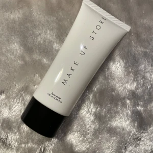 Make up Store Face soap. 100 ml - Oanvänd!