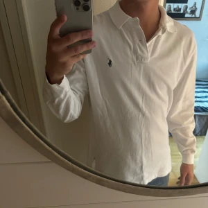 Polo ralph laurent rugby tröja - Super fin ralph laurent rugby tröja i storlek M, inga defekter!