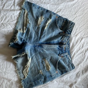 shorts - ett par shorts som inte kommer till användning från hm i bra skick