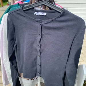 Tröja  - Bra skick från lager 157 passar inte mig
