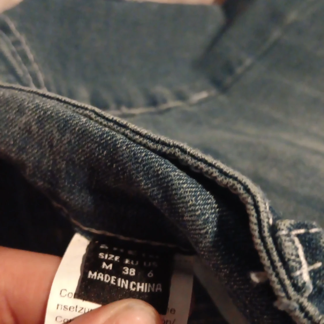 Utsvängda byxor - 92