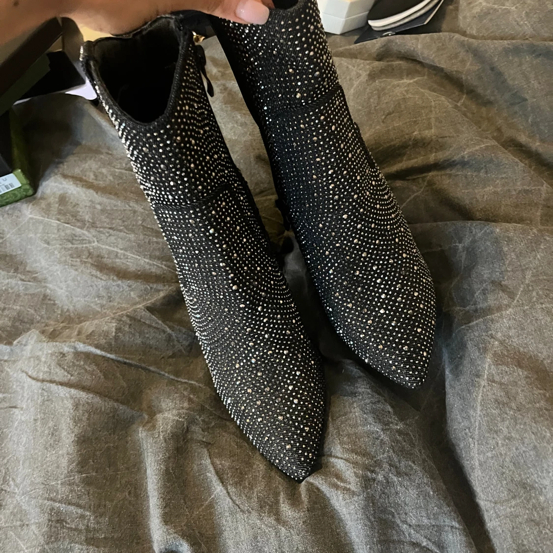 Festliga glittriga klack skor - 92