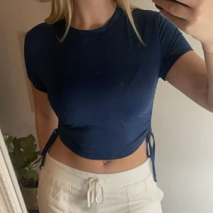 T-shirt  - Använt fåtal gånger!💞