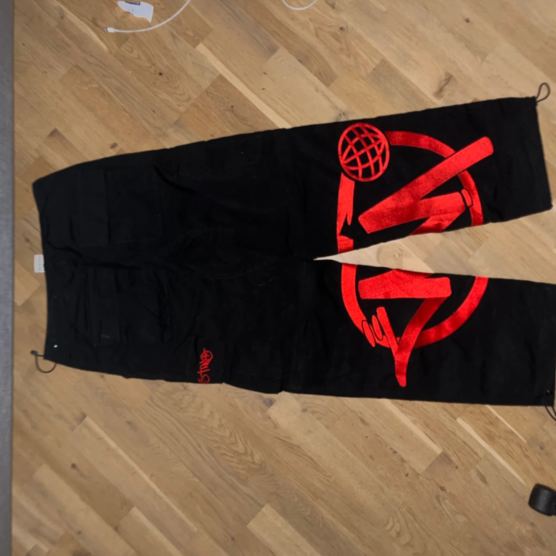 Minustwo cargos  - 90