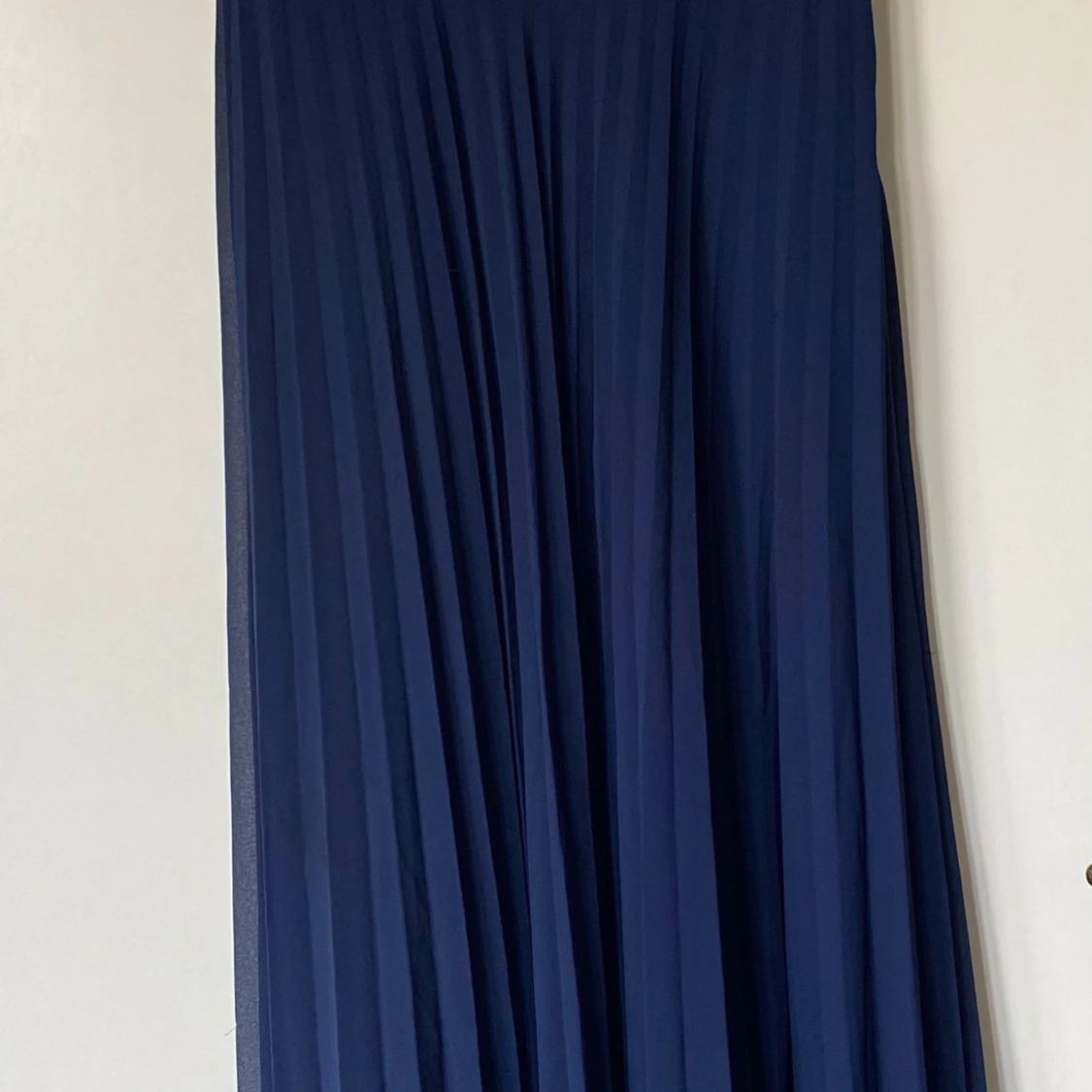 Mörkblå klänning  - 90