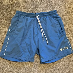 Hugo boss badshorts  - Snygga boss badshorts till sommaren rekommenderas stort ☀️☀️