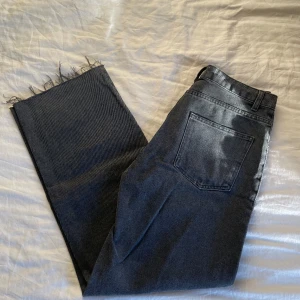 Svarta jeans Nakd - Använda fåtal gånger