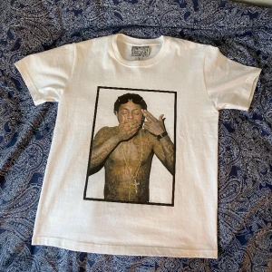 Lil Wayne t-shirt - Jag säljer en riktigt fet lil Wayne t-shirt som är i nytt skick.