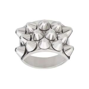 Säljer denna Edblad ring 💓knappt använd passar inte 🤍 nypris 400kr