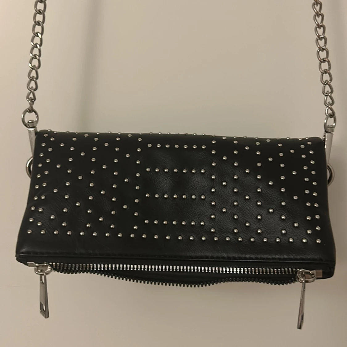 Trendig axelremsväska  - 91