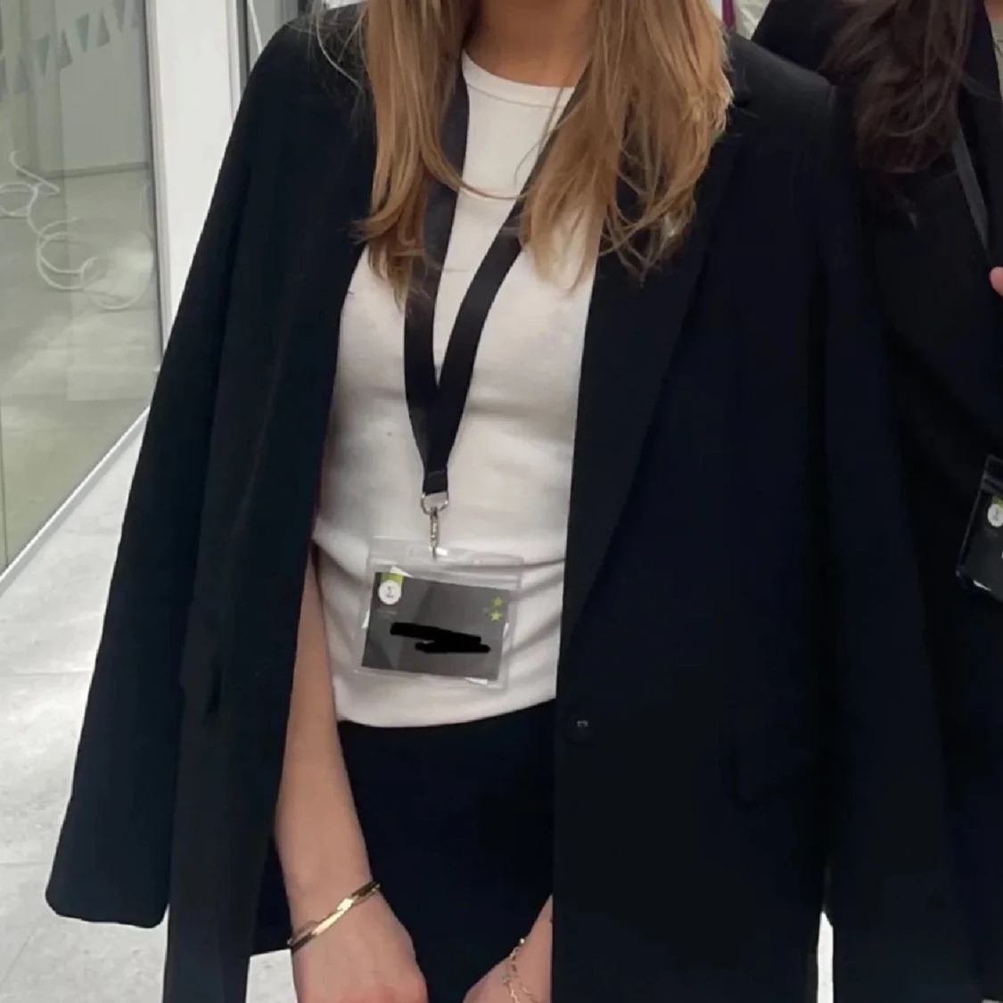 Svart kavaj gina tricot - 92