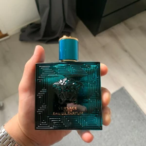 Versace Eros EDP 100ml - Versace Eros EDP | hela 100ml flaskan kvar |  Orginal pris 800 - mitt pris 500 | Pris kan diskuteras 💯