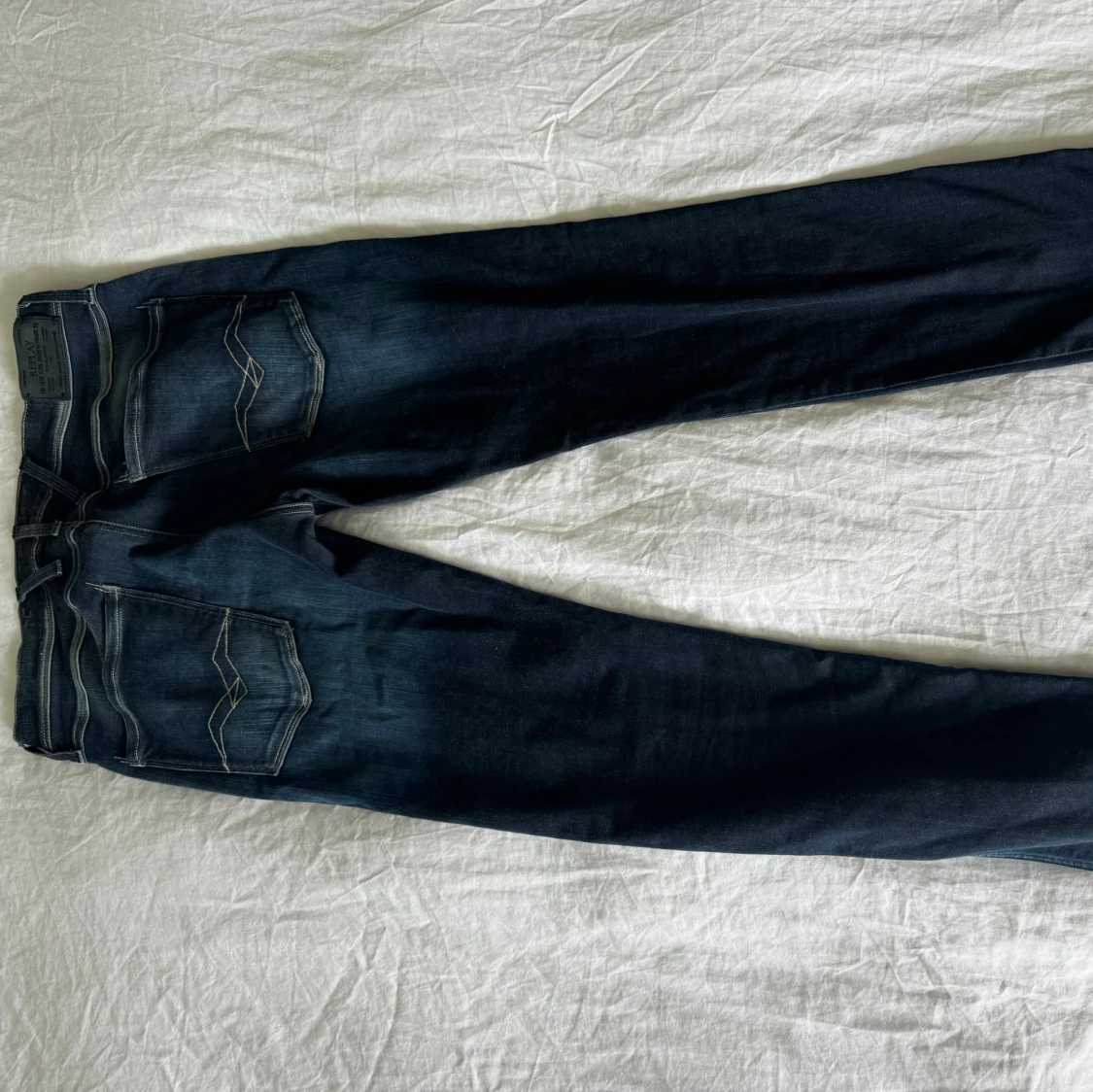 Mörkblåa replay anbass - 90