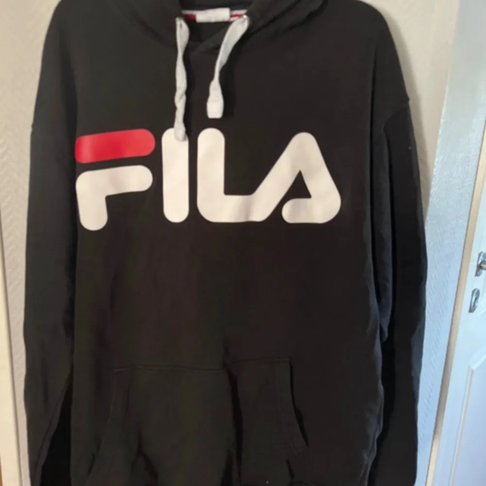 Bra Längd 73 Bredd 46. Hoodies.