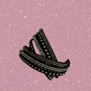 Armband med diamanter - Fint armband med diamanter/stenar💋