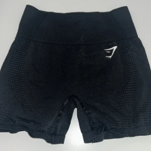 Gymshark shorts  - Träningstights från gymshark. Storlek XS. Bra skick inga defekter förutom att lappen är bortklippt