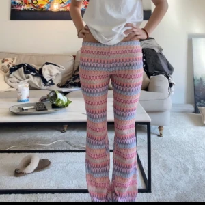 Spetsbyxor  - Super snygga spetsbyxor i så fina färger👌🏼