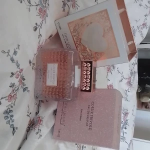 Parfym  - Säljer en parfym 100ml. Använd fåtal gånger. Säljer den för 50kr + frakt! 