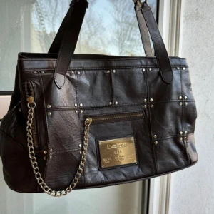 Bebe väska - Säljer jättefina Bebe Väska som kommer inte till användning längre