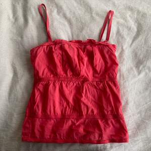 Söt rosa linne 🩷 storlek S men passar också XS 💕