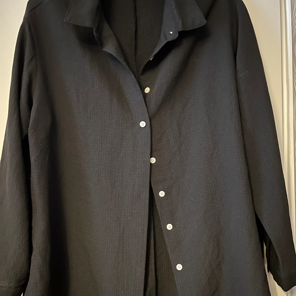 Svart skönt sett till sommaren/våren