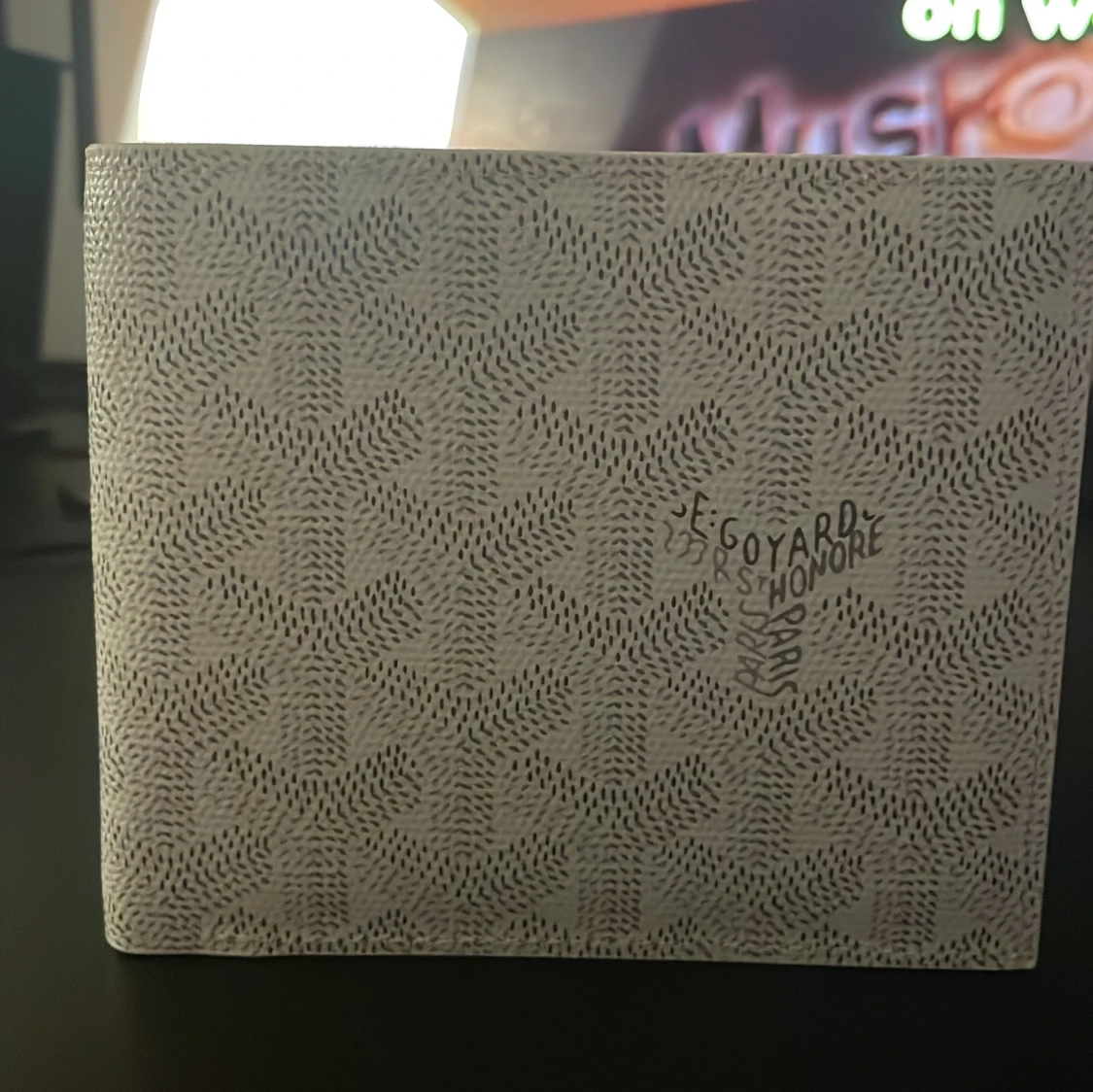 Vit plånbok från Goyard