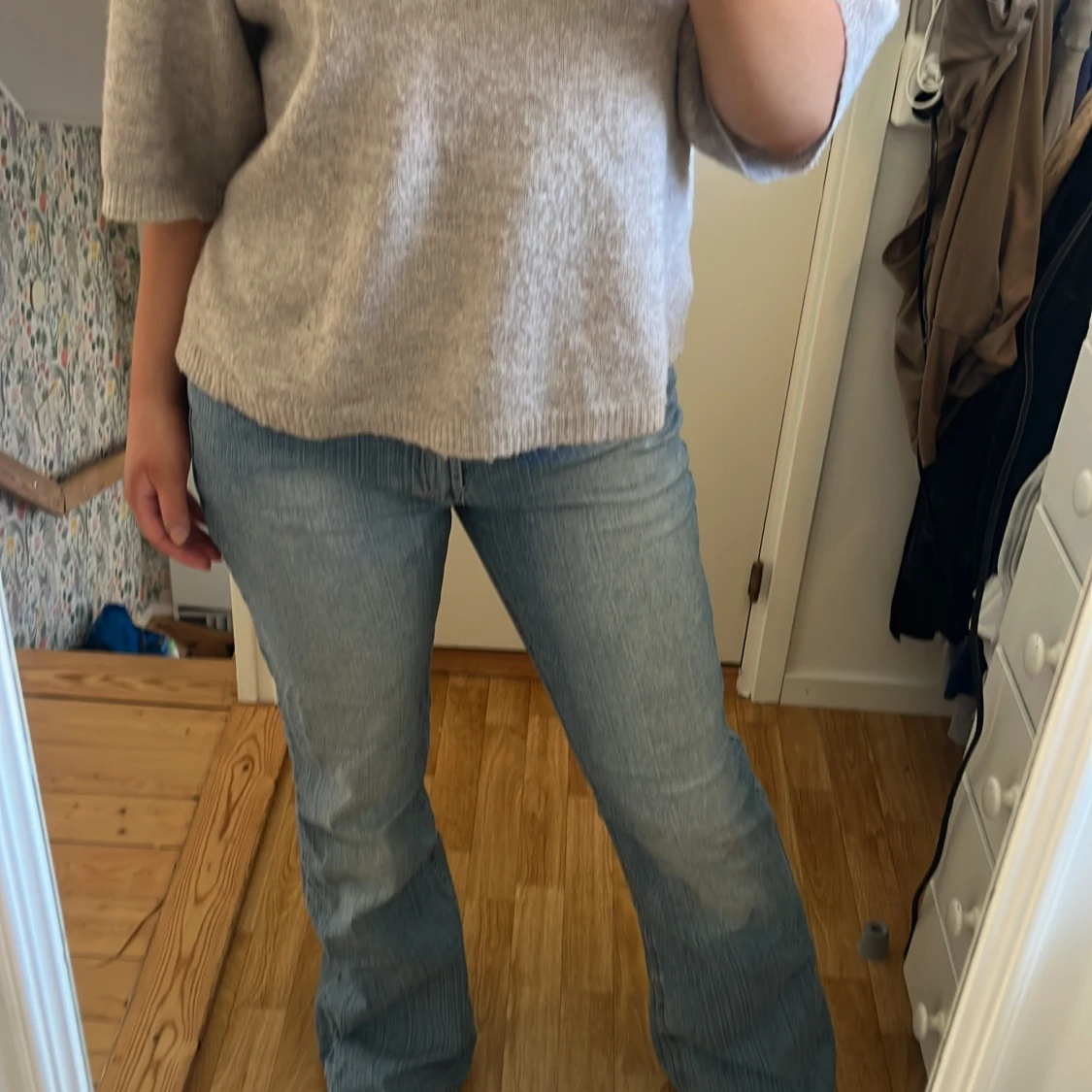 Low waisted bootcut jeans - 91