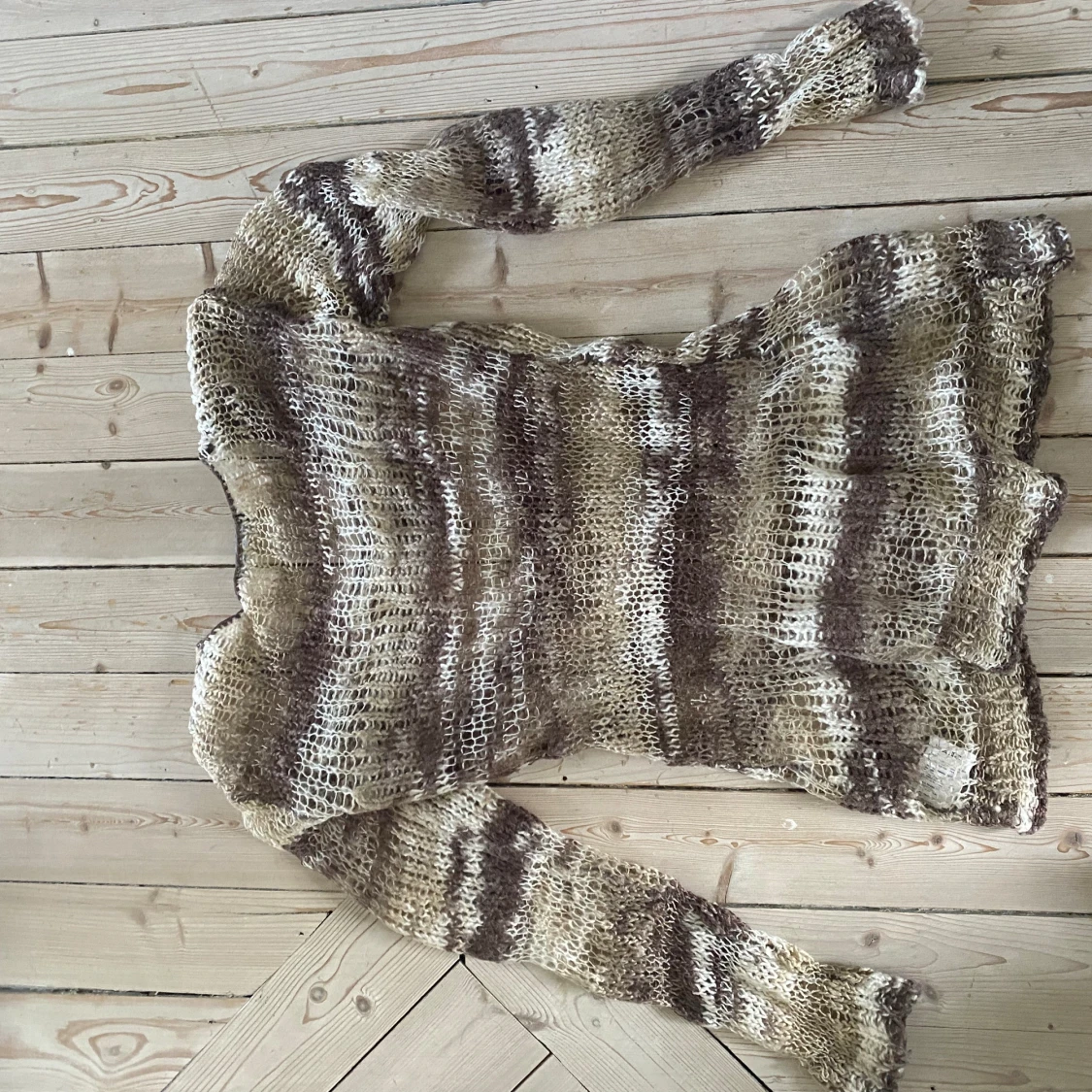 Stickad topp, genomskinlig  - 90