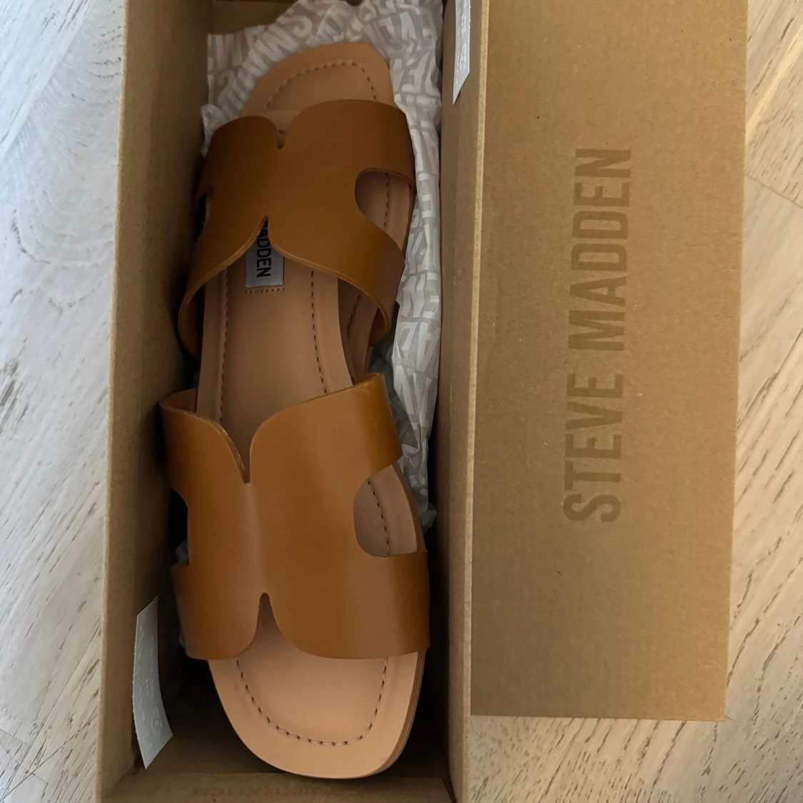 Steve Madden - Platta sandaler (nya) - 90