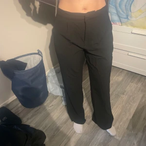 Kostymbyxor - Kostymbyxor från pull & best. Mycket fint skick