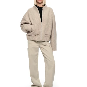 LXA jacka helt ny - Fick precis hem en helt ny jacka oanvänd kan inte använda på grund utav för stor 