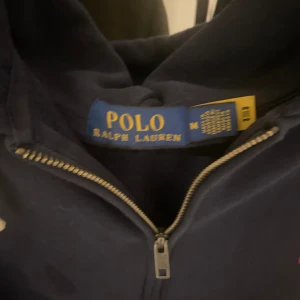 Ralph lauren tröja - Sitter perfekt, inte baggy men ej slim. Pris kan diskuteras 