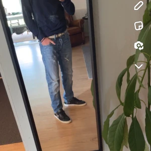 Diesel jeans - Feta diesel jeans  Säljer pga att dem blivit för små  Priset är inte hugget i sten