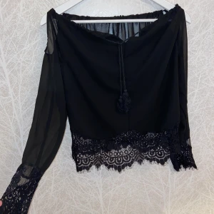 Spets topp - Fint skick stl S