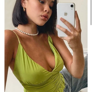 Grön topp - ASFIN grön topp till sommaren som tyvärr inte passade på mig💚pris kan diskuteras, bara att skriva!💚helt ny med prislapp kvar