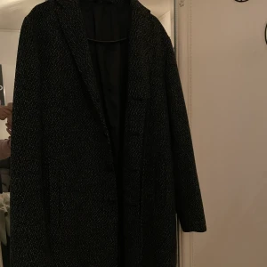 Herr Kappa - Herr kappa ifrån Jack & Jones, fin skick. Storlek L. Köparen står för frakten 