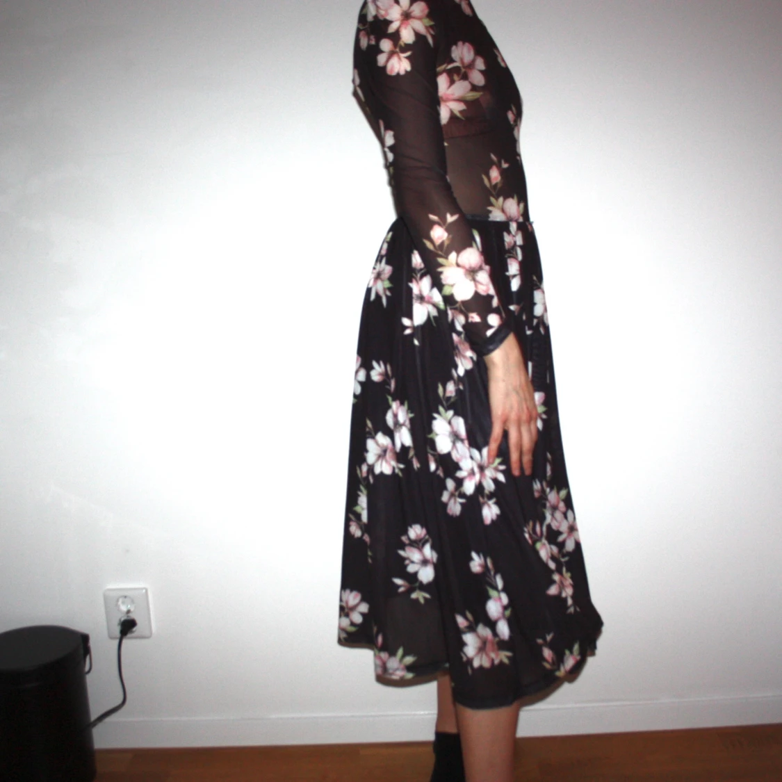 Blommig klänning BIKBOK XS - 91