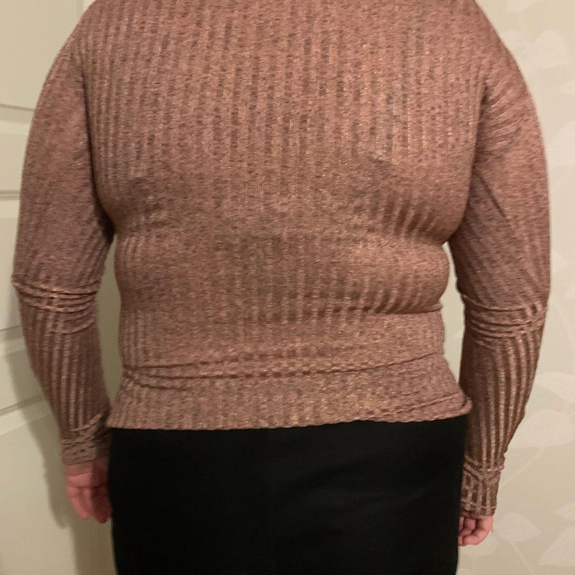 Glittrig rosa polotröja  - 90