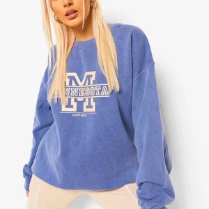 Sweatshirt - En oversized jätte fin sweatshirt. Använd 1 gång. Helt nytt skick 