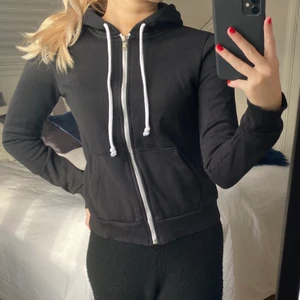 Zip hoodie - Fin tjocktröja med dragkedja🖤