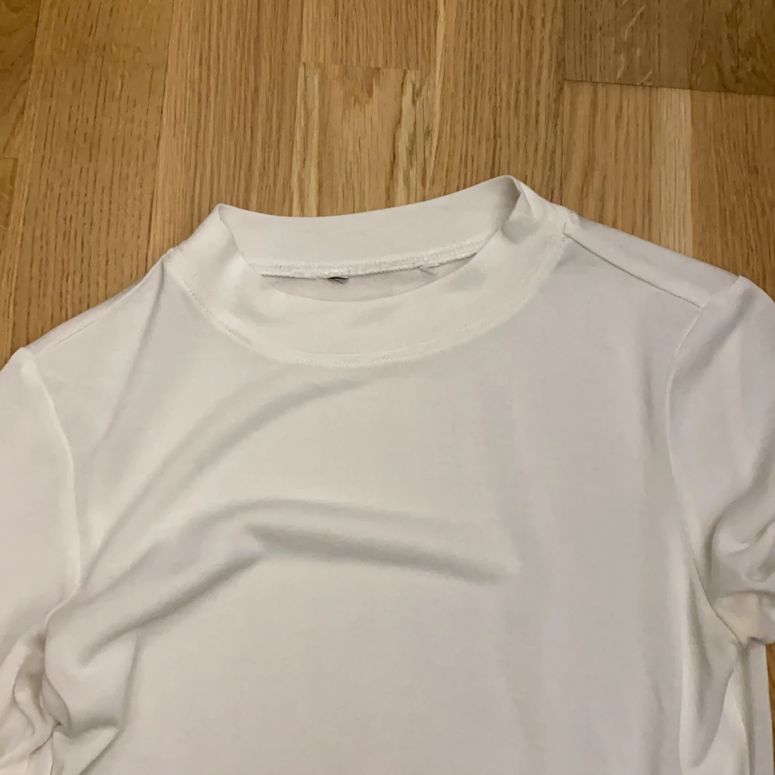 vit tröja, storlek XS - 90