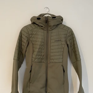 Jacka - sportig  - Friluftsjacka från Didriksson