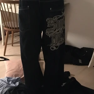 Baggy jeans  - Snygga Southpole jeans 