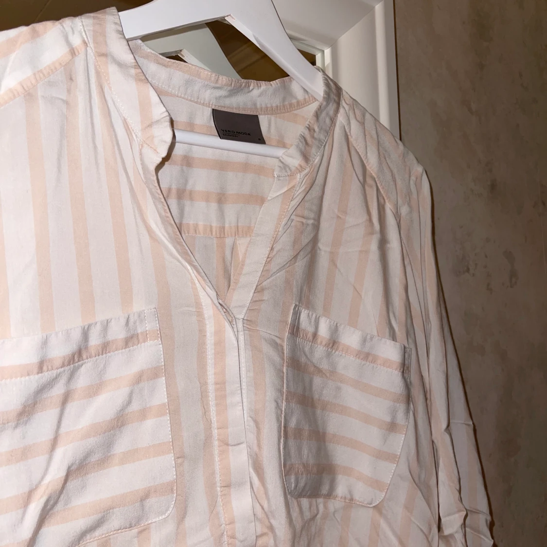 Skjorta storlek M  - 90