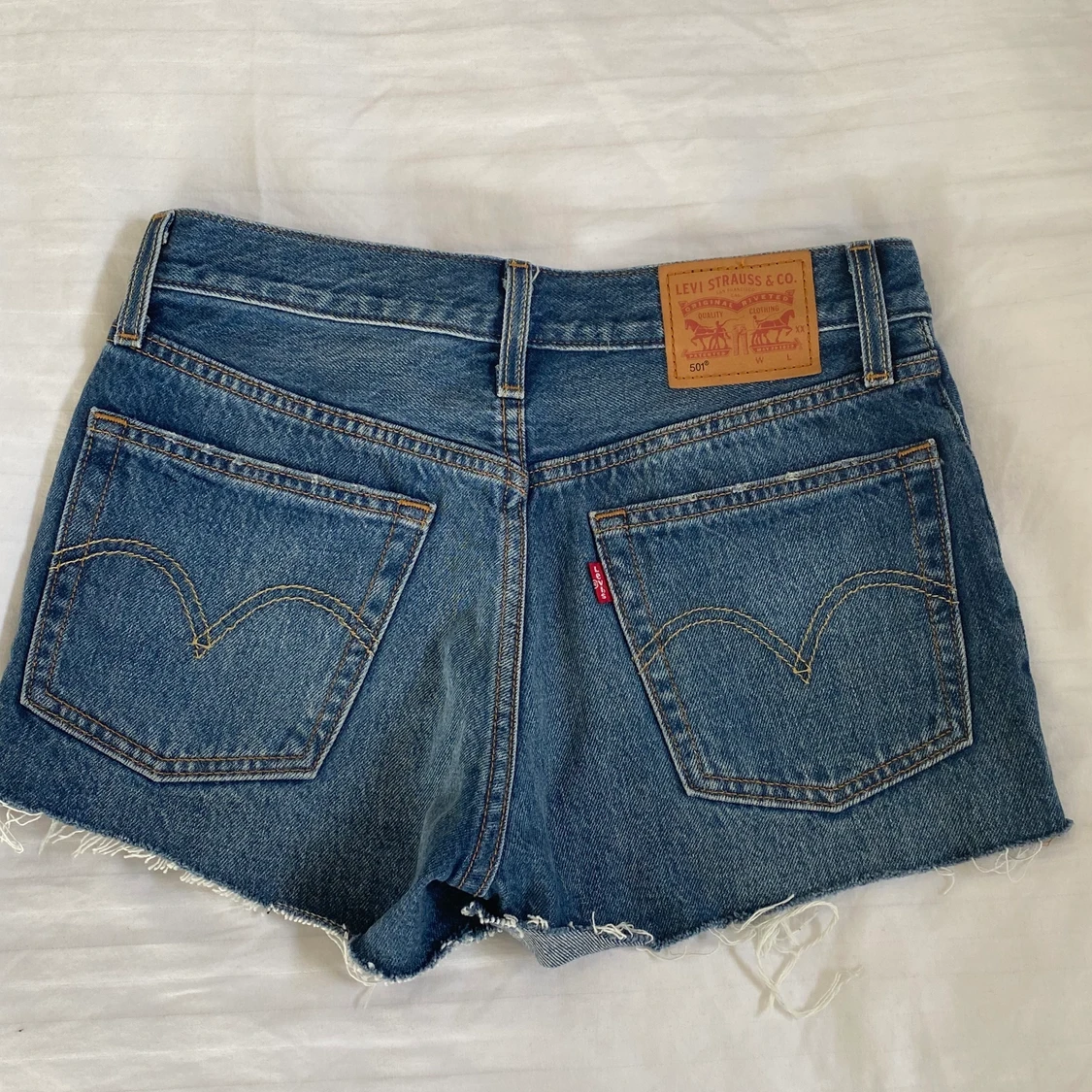 Levis shorts  - 90