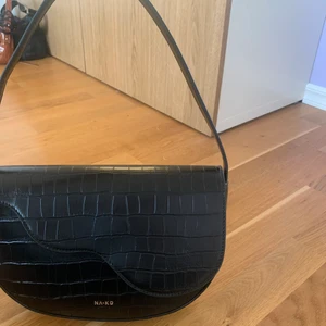 Väska Nakd - Helt oanvänd väska från Nakd (se sista bilden) 🖤