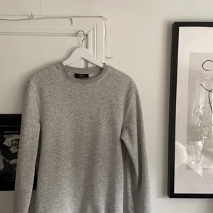 grå sweater - XS, från h&m