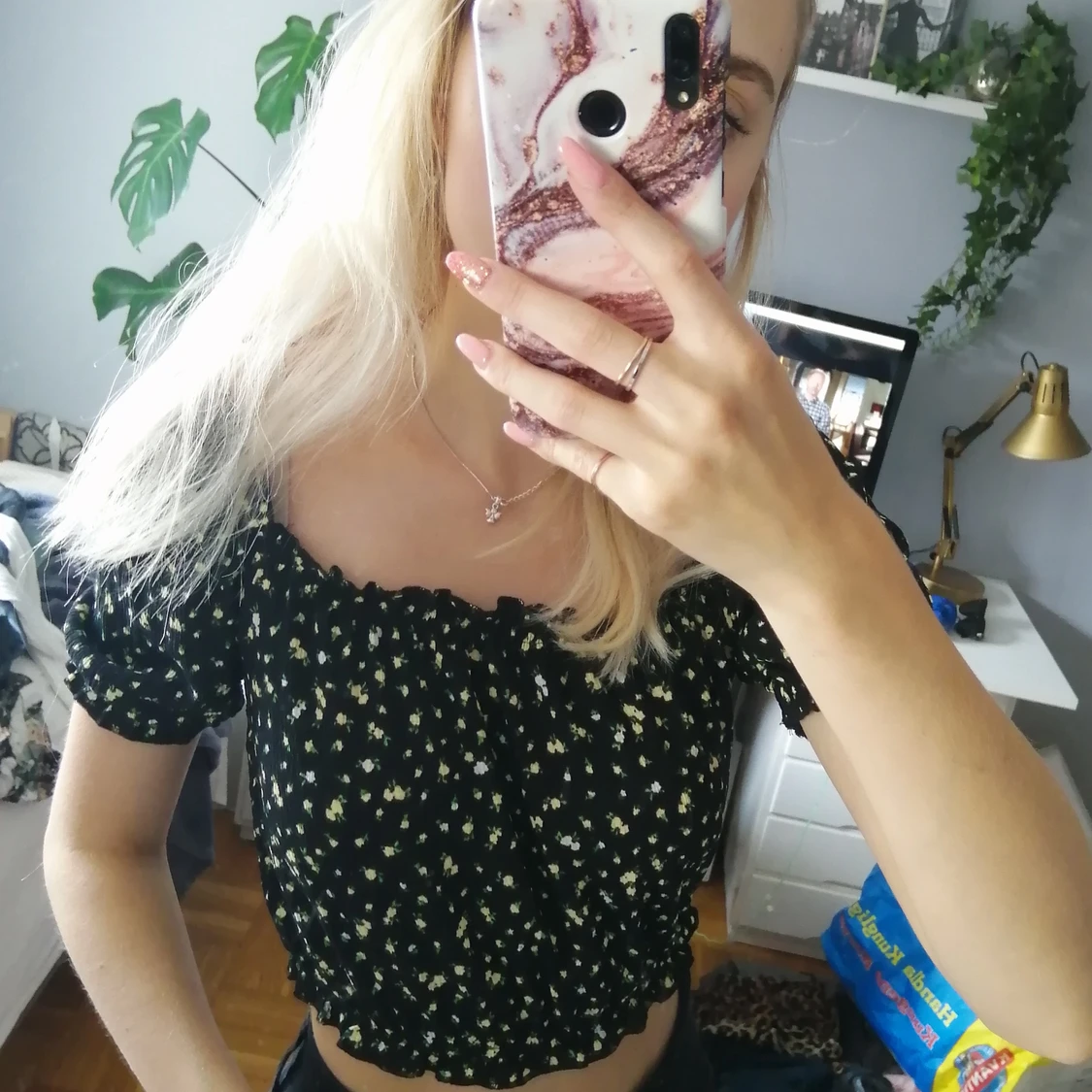 HM crop top frakt inkl i pris